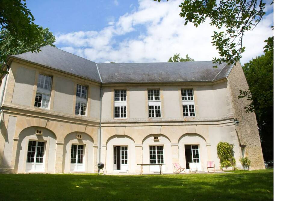 Photo of Outdoor in Tilly-sur-Seulles