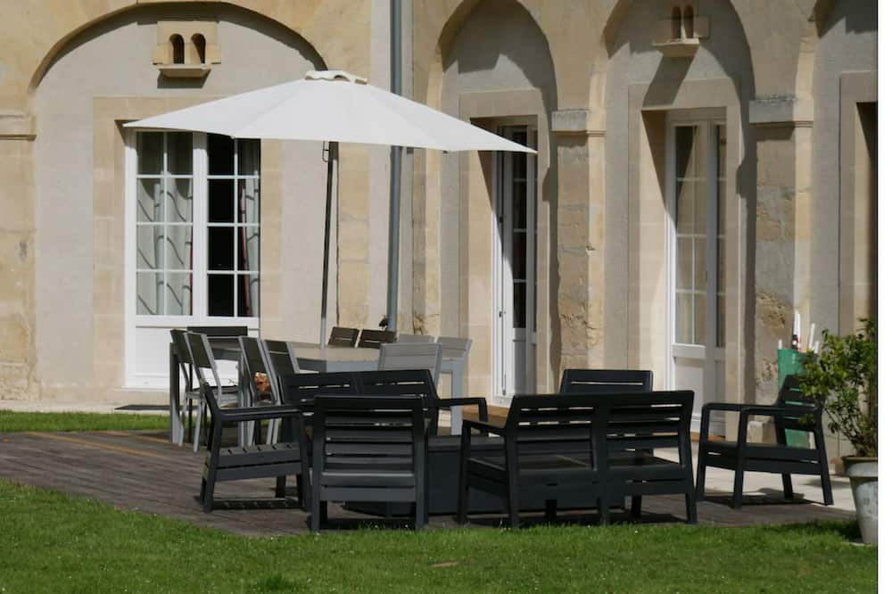 Photo of Patio Balcony in Tilly-sur-Seulles