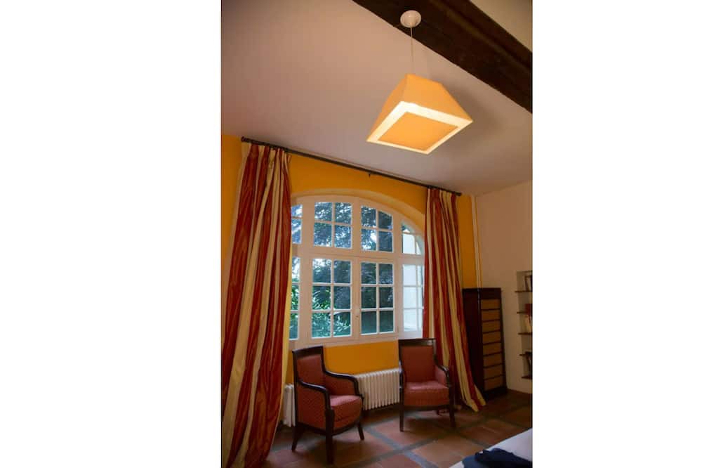 Photo of Others in Tilly-sur-Seulles