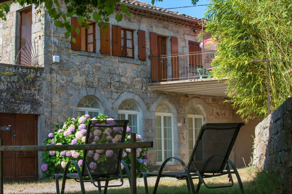 Photo of Patio Balcony in Ribes