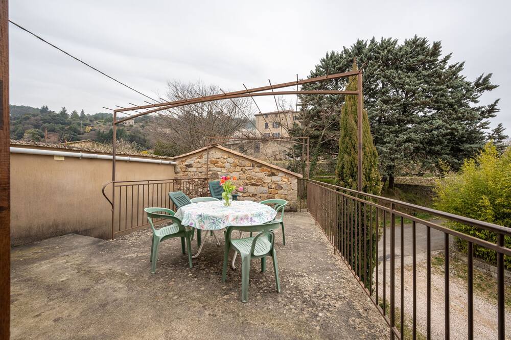 Photo of Patio Balcony in Ribes