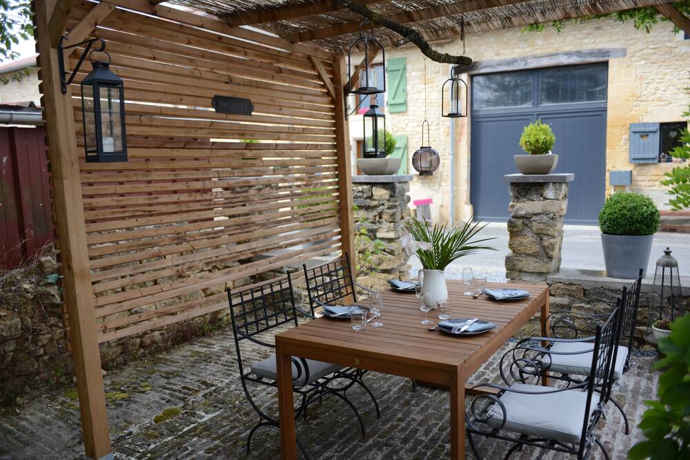 Photo of Patio Balcony in Louppy-sur-Loison