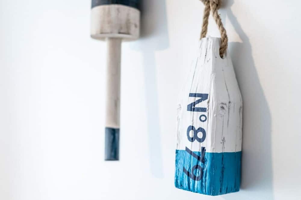 Photo of Others in Pine Point