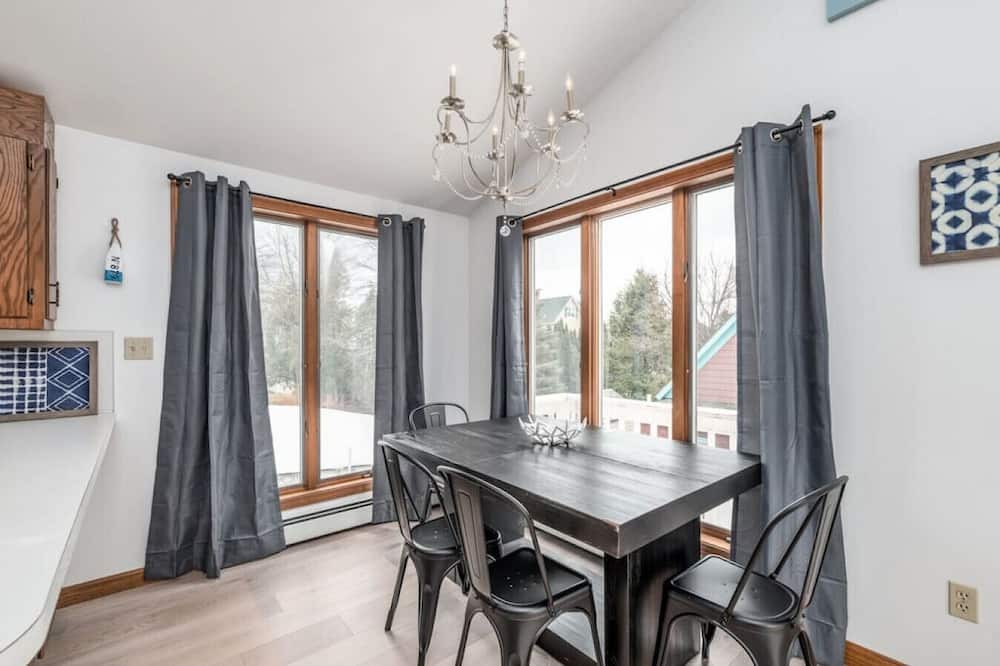 Photo of Others in Pine Point