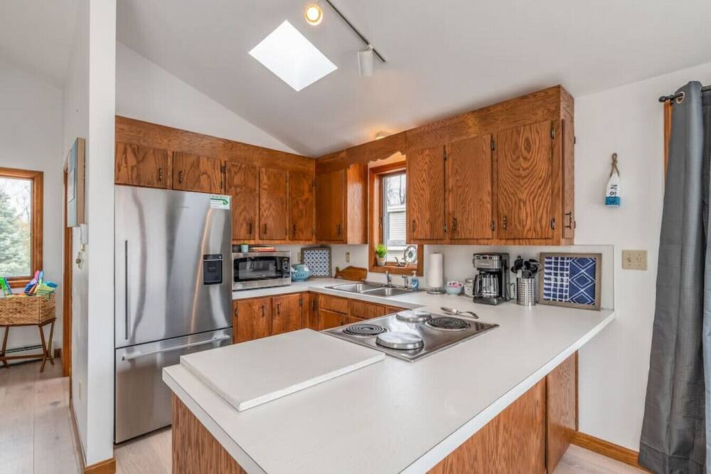 Photo of Others in Pine Point