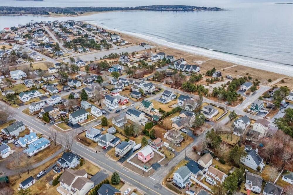 Photo of Others in Pine Point