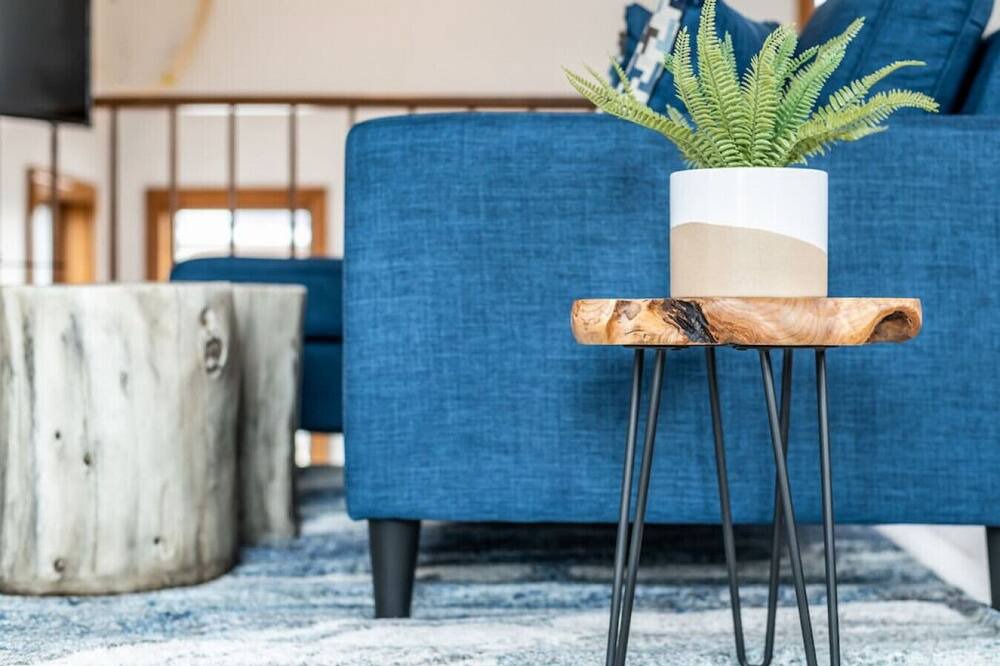 Photo of Others in Pine Point