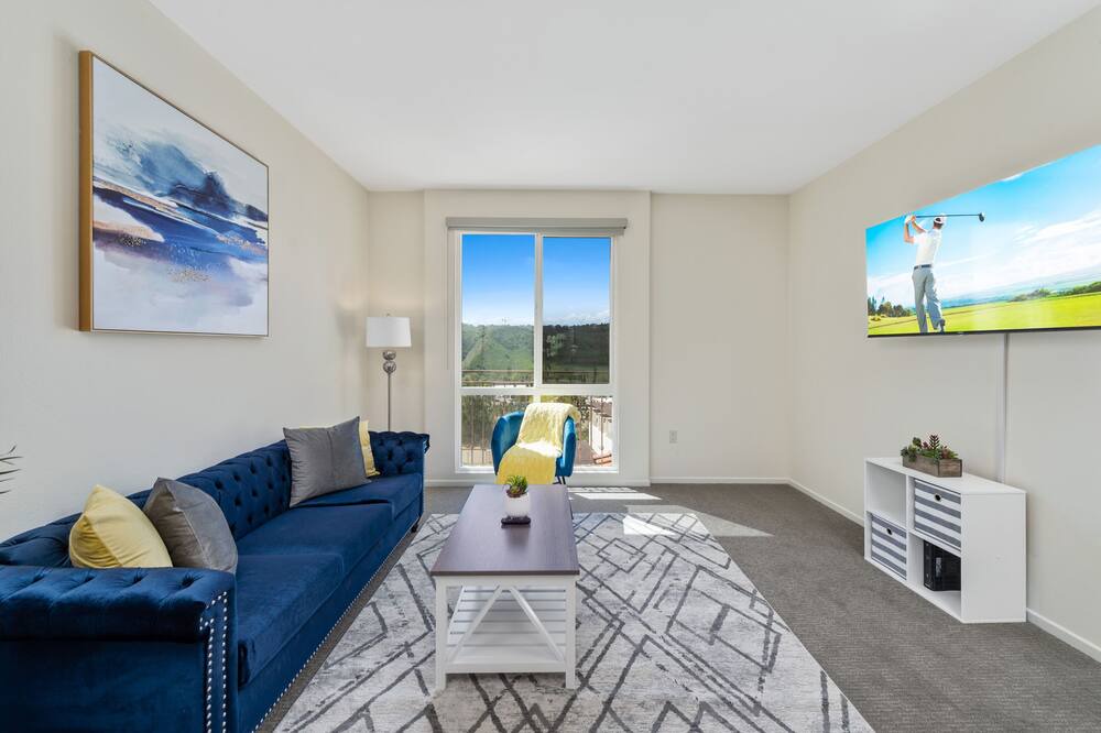 Photo of Livingroom in Carmel Valley