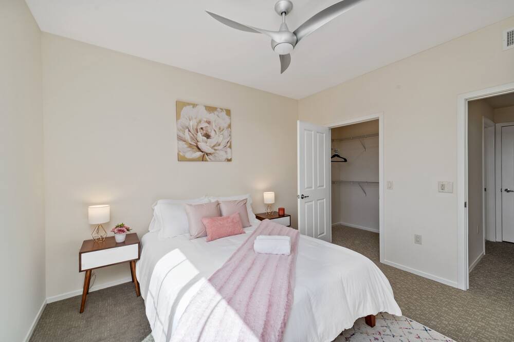 Photo of Bedroom in Carmel Valley