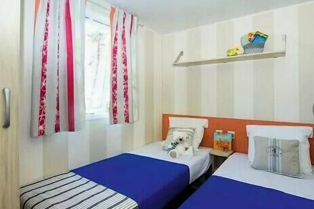 Photo of Bedroom in Chateauneuf-de-Galaure