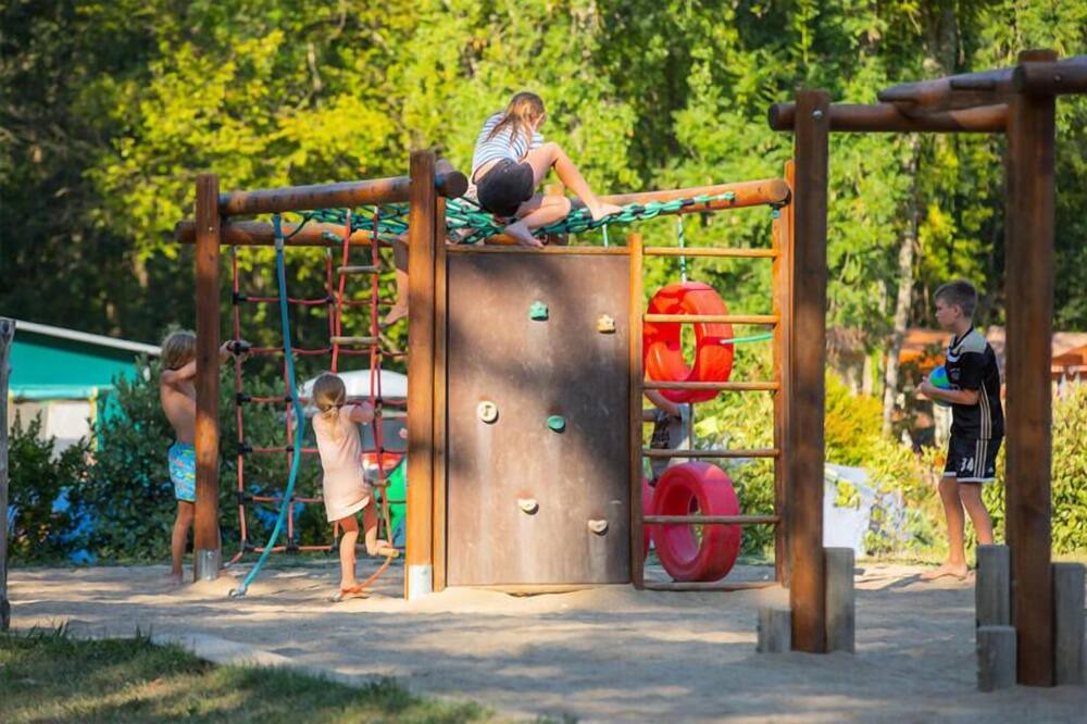 Photo of Others in Chateauneuf-de-Galaure
