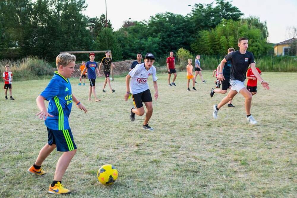 Photo of Others in Chateauneuf-de-Galaure