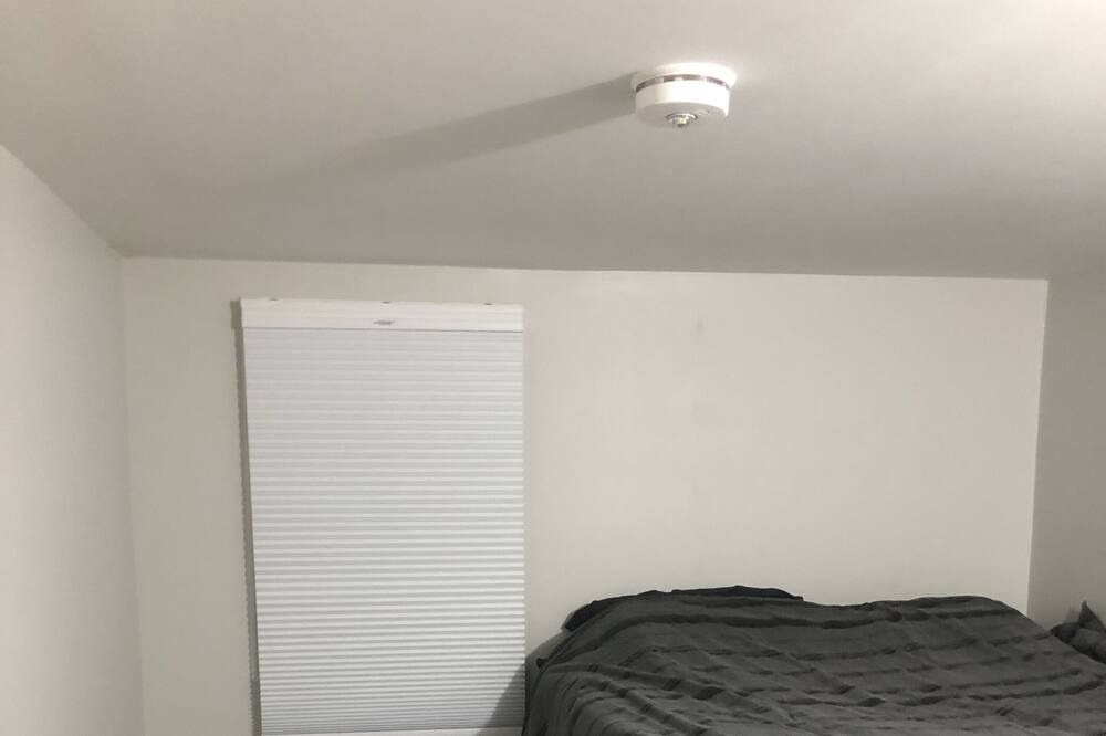 Photo of Bedroom in Laurentian Valley