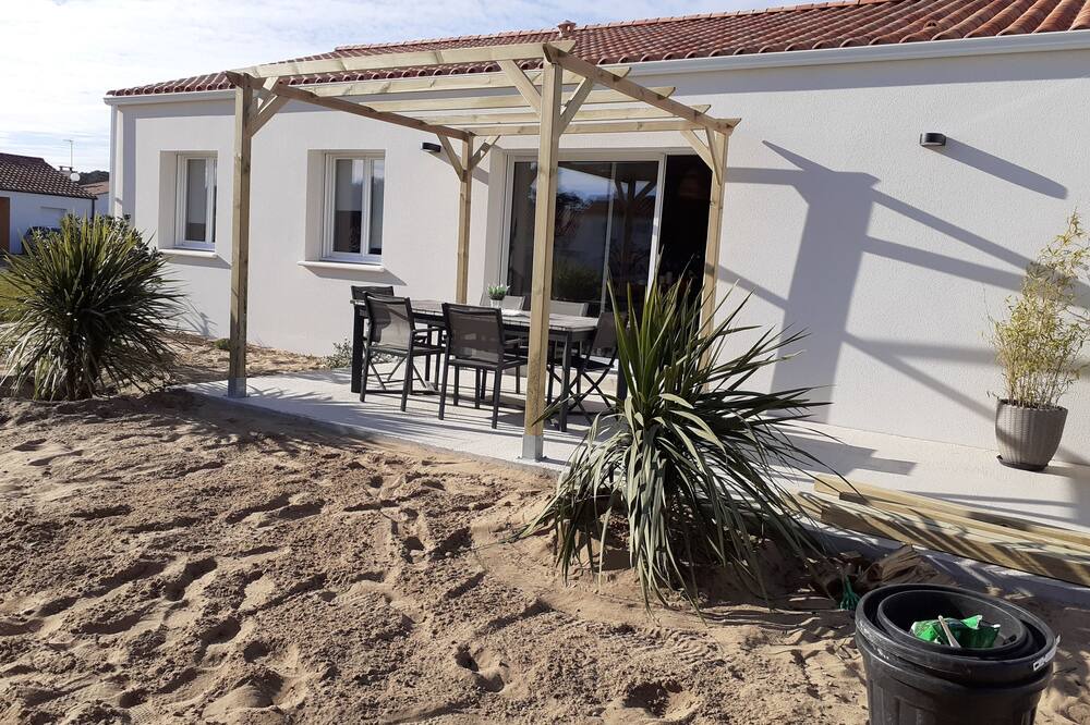 Photo of Patio Balcony in Les Conches