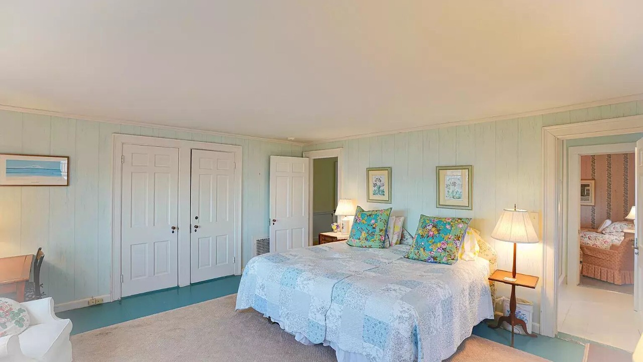 Photo of Others in Edgartown