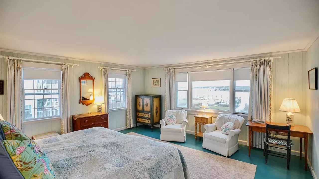 Photo of Others in Edgartown