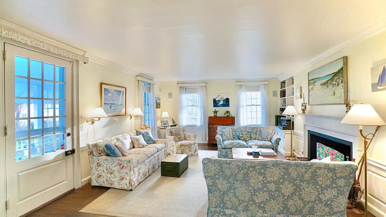 Photo of Others in Edgartown