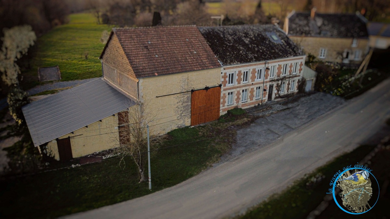 Photo of Outdoor in Neuville-lez-Beaulieu