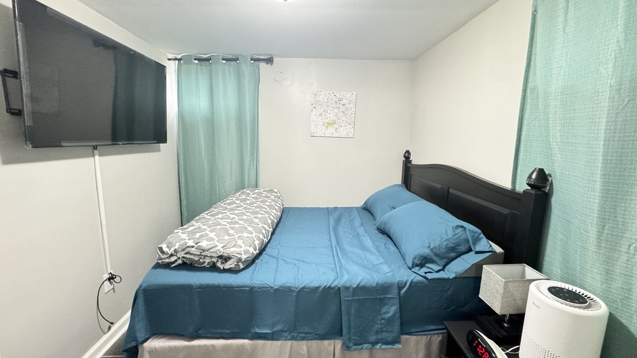 Photo of Bedroom in Rognel Heights