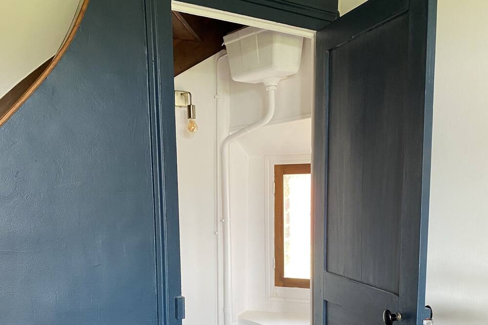 Photo of Bathroom in Saint-Calais