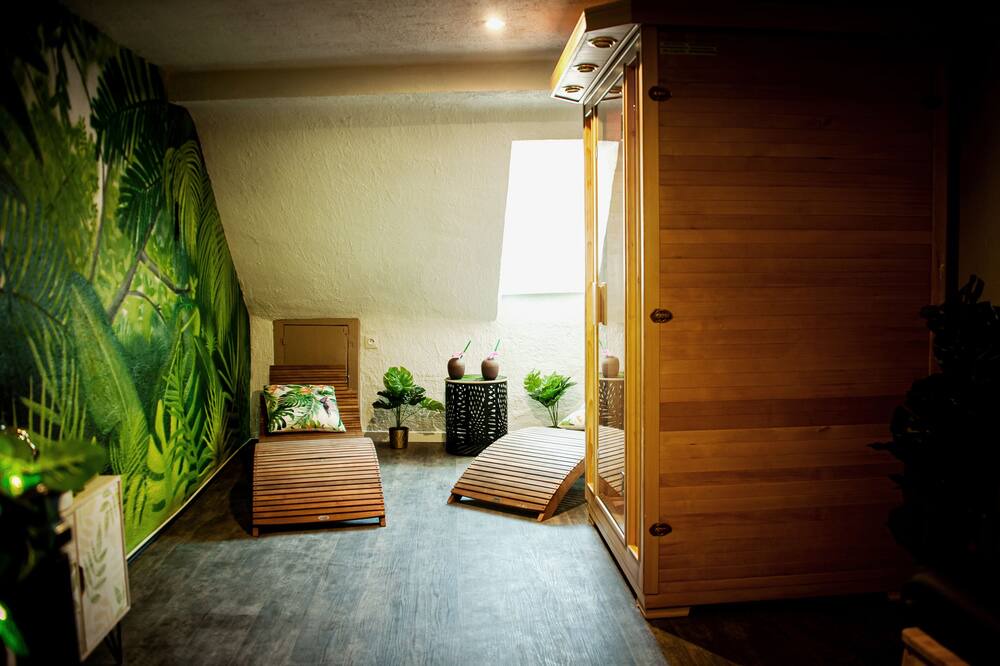 Photo of Bedroom in Thann