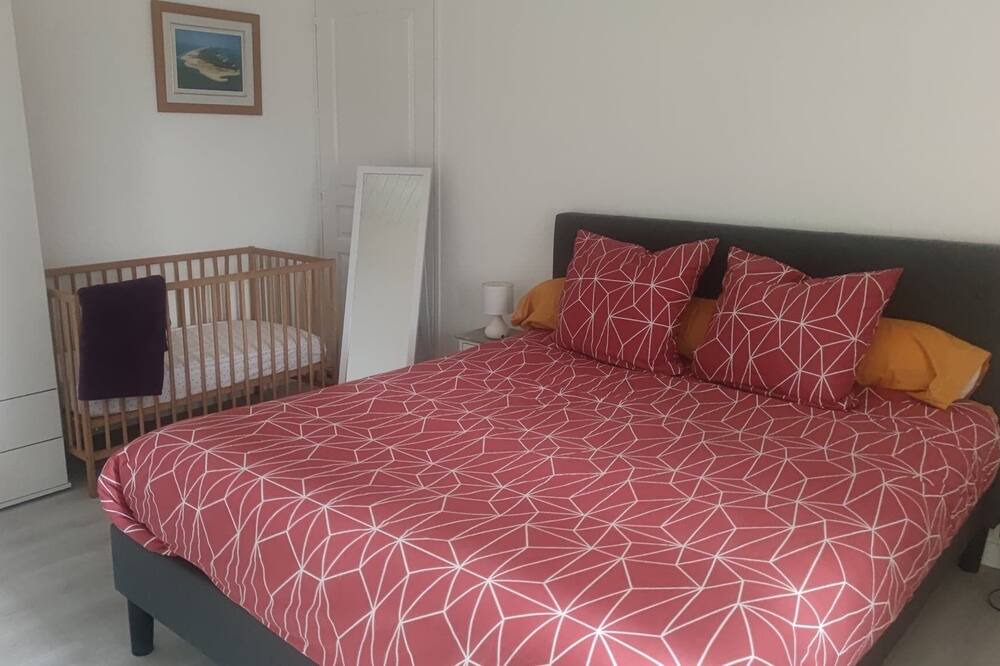 Photo of Bedroom in Morcenx