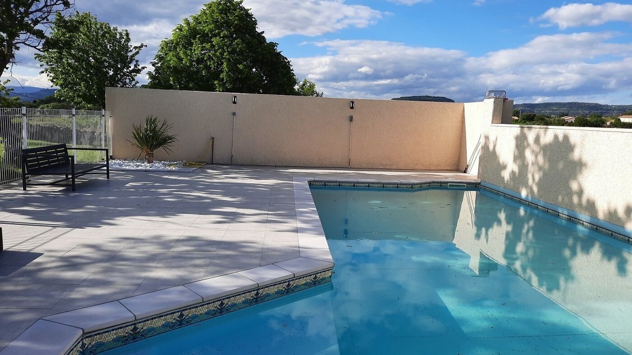 Photo of Outdoor in Saint-Jean-le-Centenier