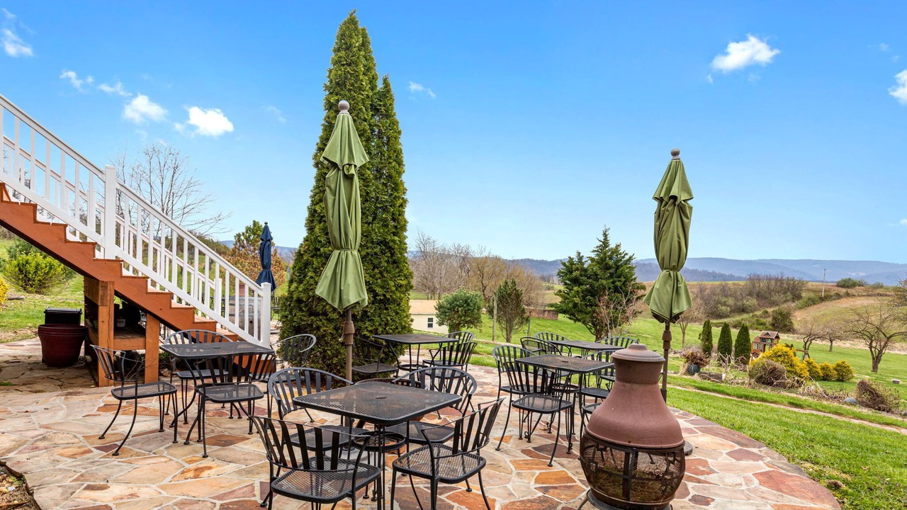 Photo of Outdoor in Berryville