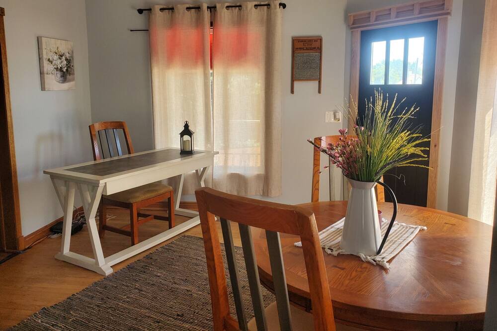 Photo of Others in Grimes