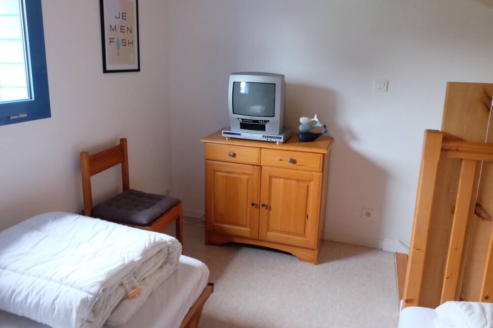 Photo of Bedroom in Talmont-Saint-Hilaire