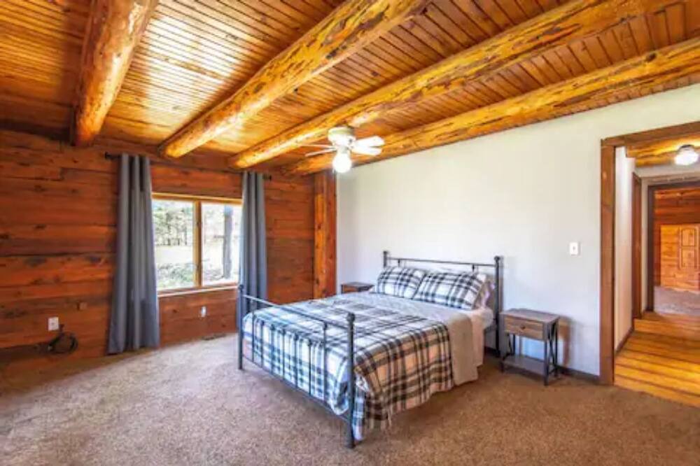 Photo of Bedroom in Edmond