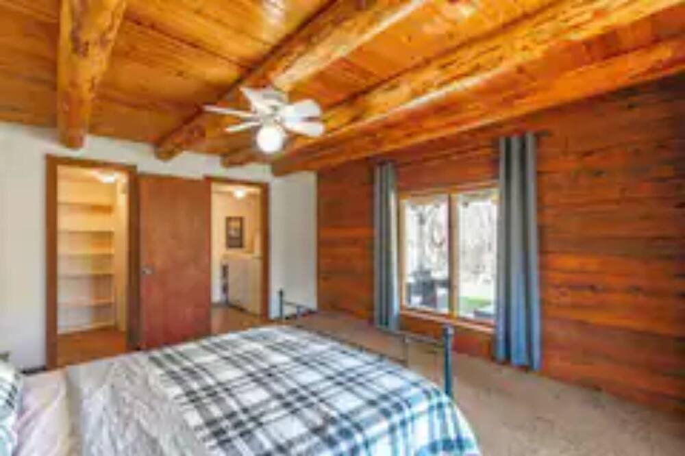 Photo of Bedroom in Edmond