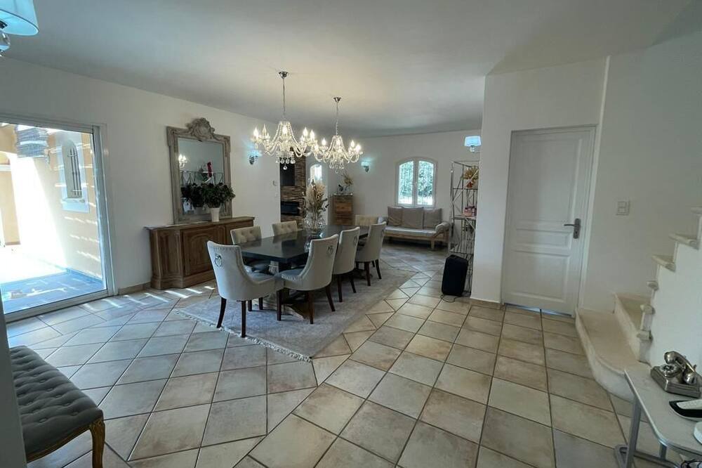 Photo of Kitchen in Saint-Saturnin-les-Avignon