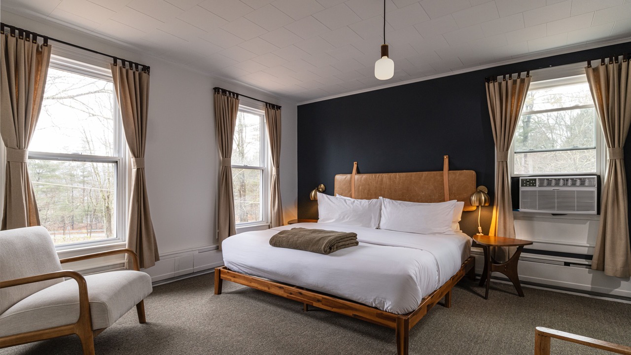 Photo of Others in Beach Lake