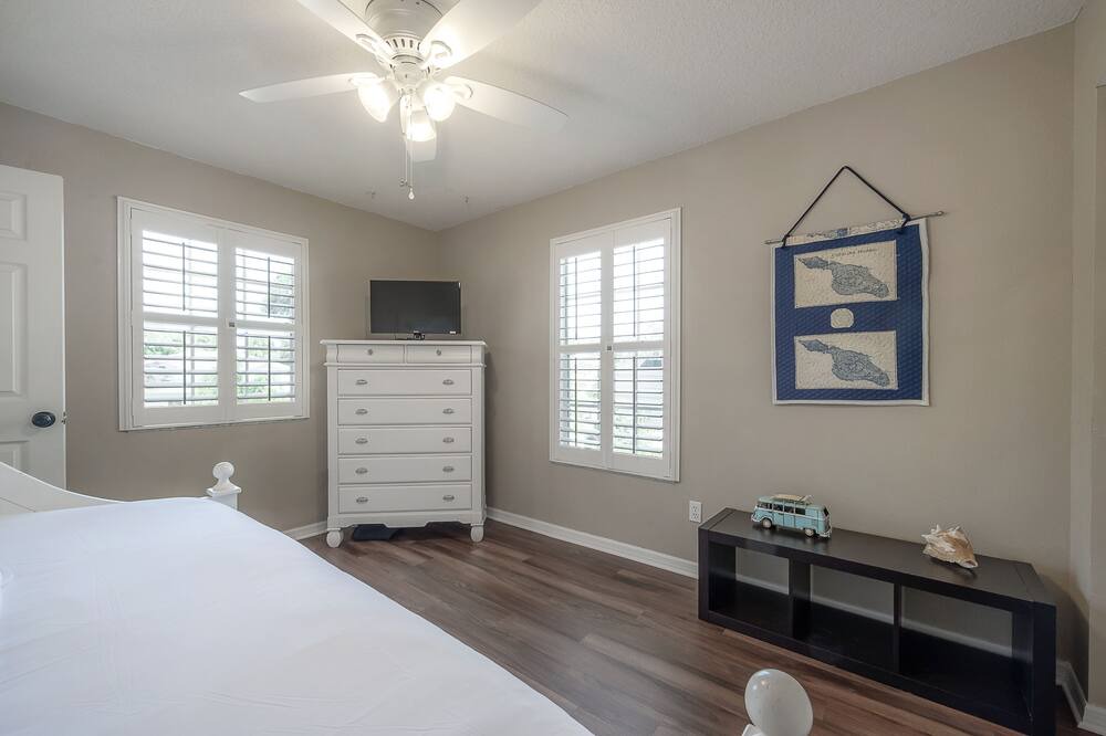 Photo of Bedroom in Beach Park