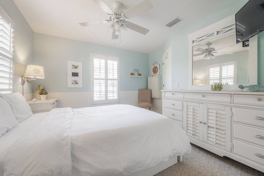 Photo of Bedroom in Beach Park