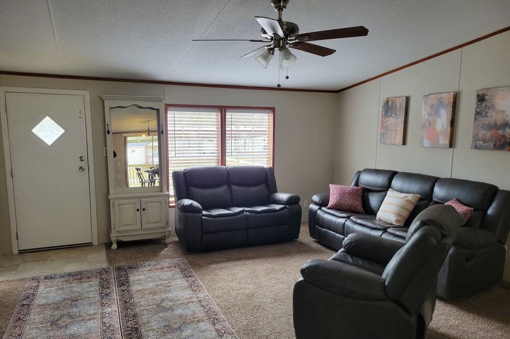 Photo of Livingroom in Chandler