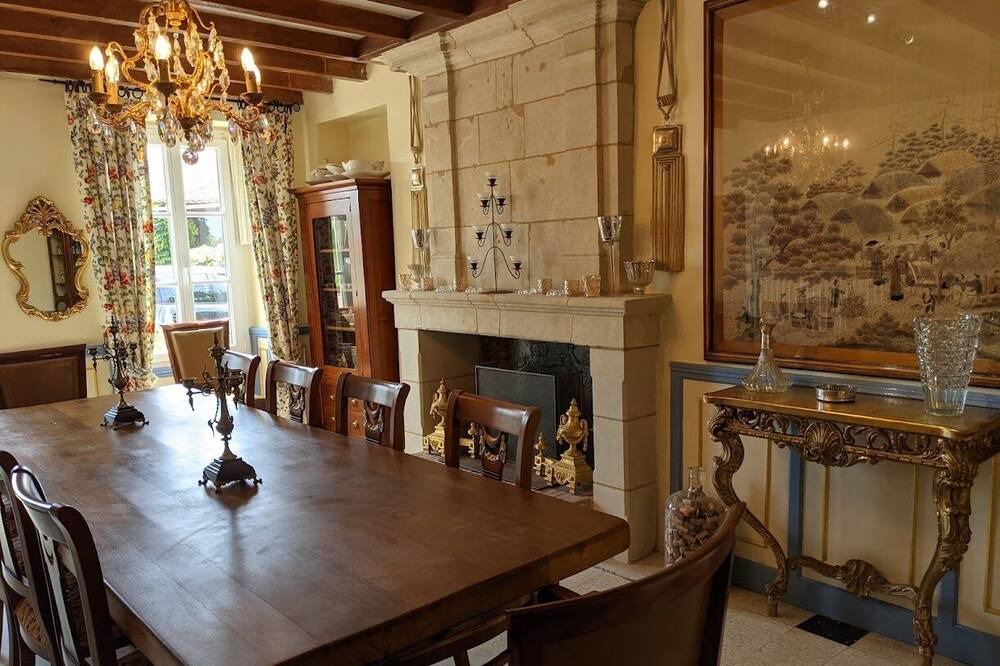 Photo of Livingroom in Nueil-sur-Layon