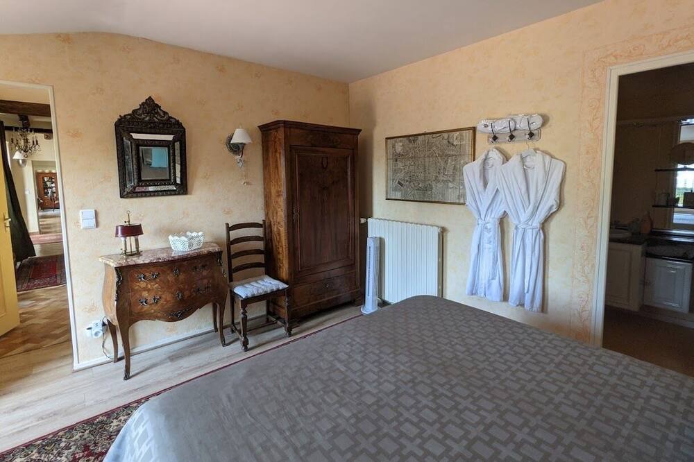 Photo of Bedroom in Nueil-sur-Layon