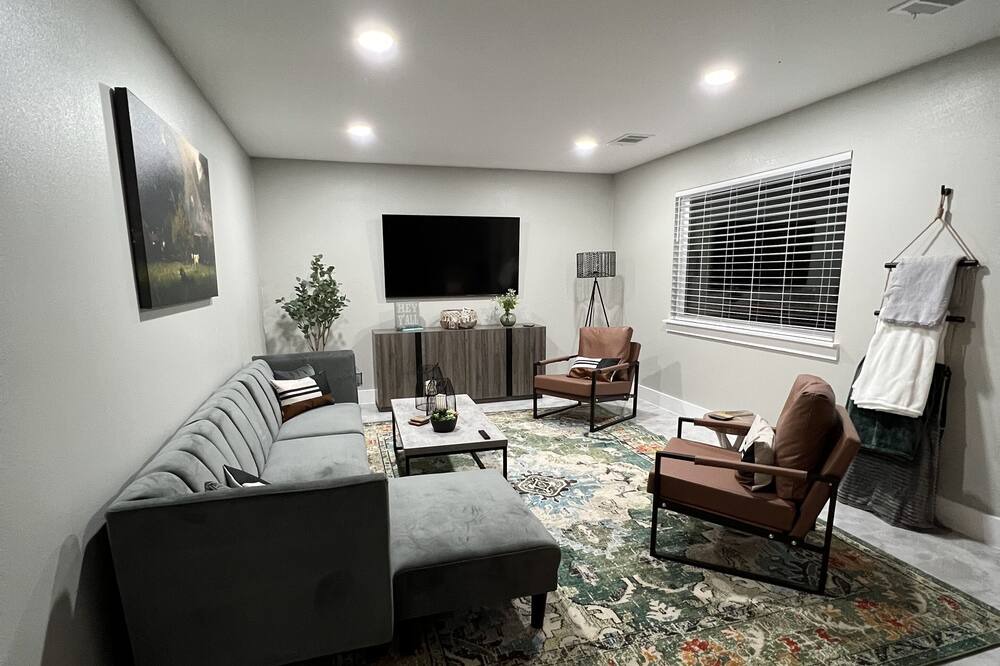 Photo of Bedroom in Lago Vista