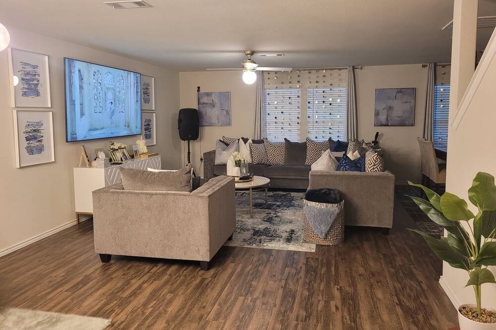 Photo of Bedroom in Missouri City