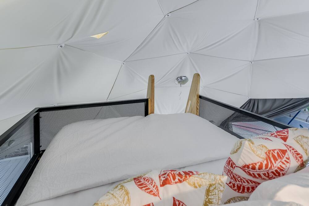 Photo of Bedroom in Lago Vista