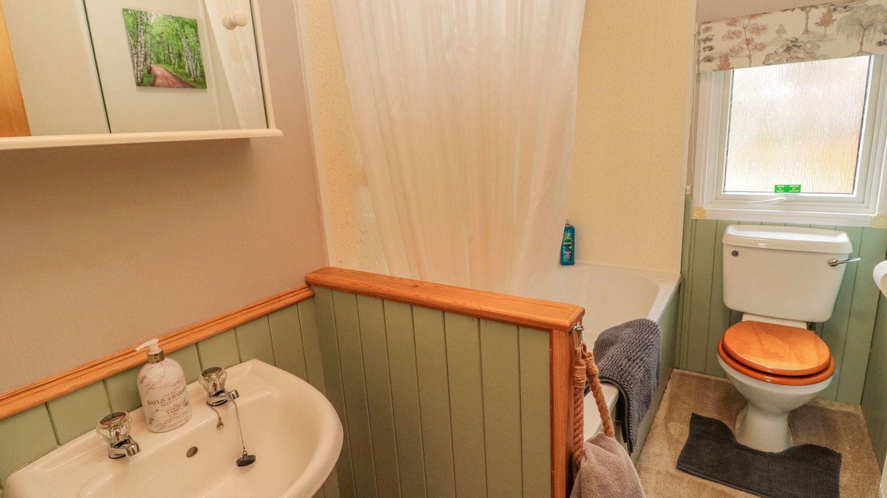 Photo of Bathroom in Swarland