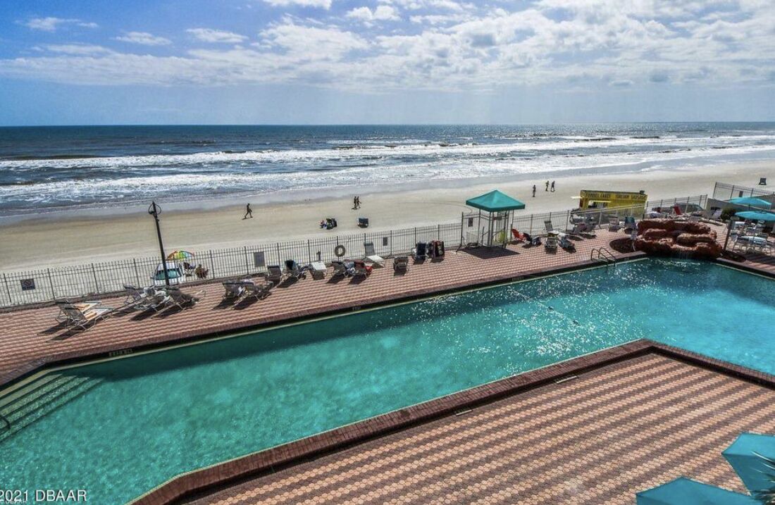 Photo of Outdoor in Lenox Park