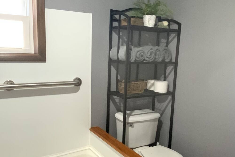 Photo of Bathroom in Tecumseh