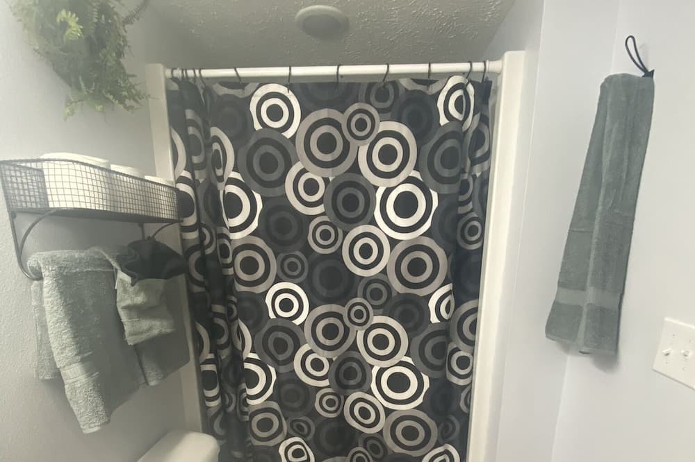 Photo of Bathroom in Tecumseh