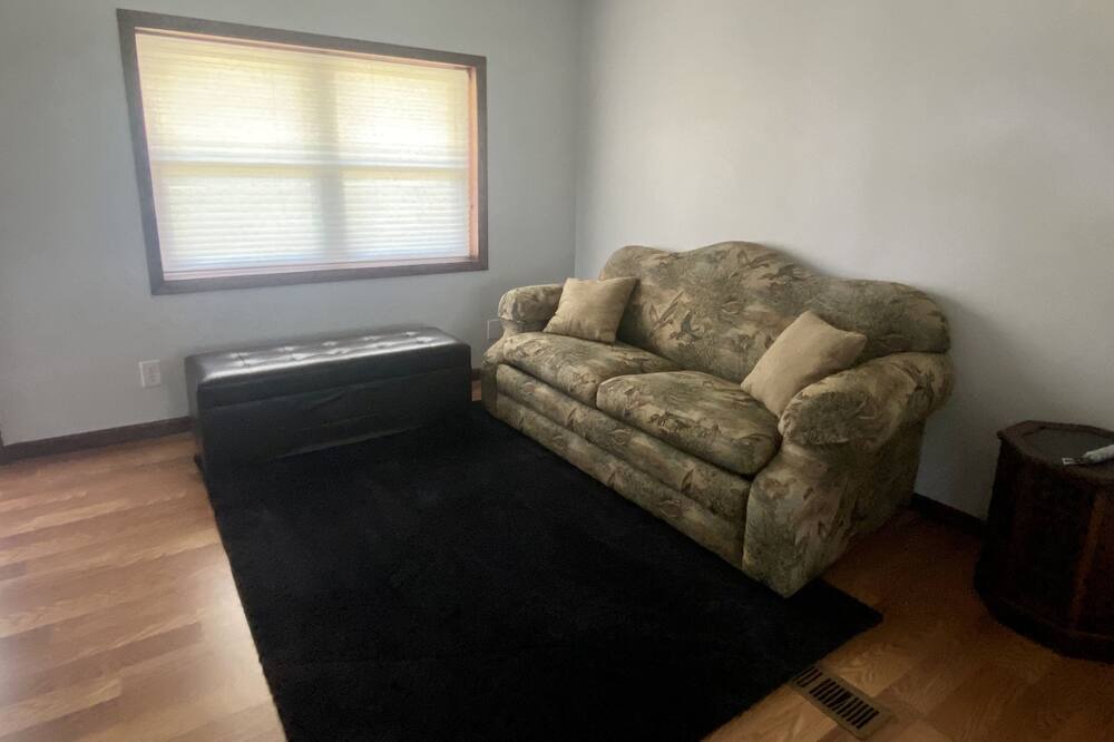 Photo of Others in Tecumseh