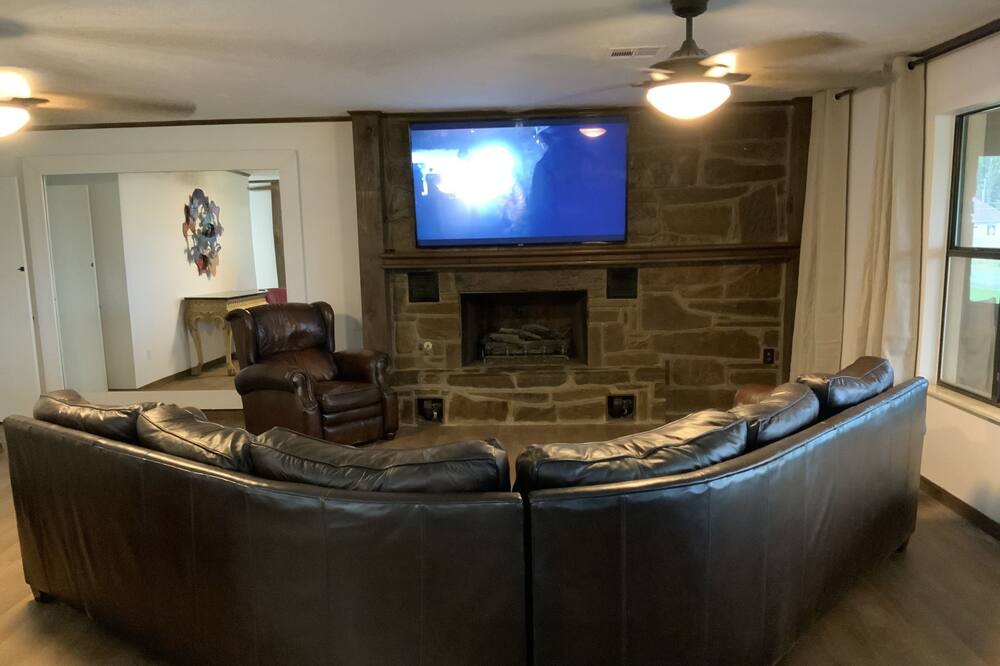 Photo of Bedroom in Eufaula