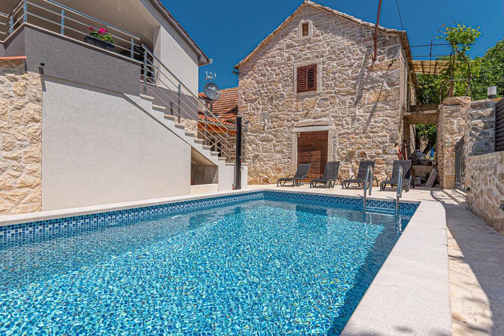 Photo of Outdoor in Bribir