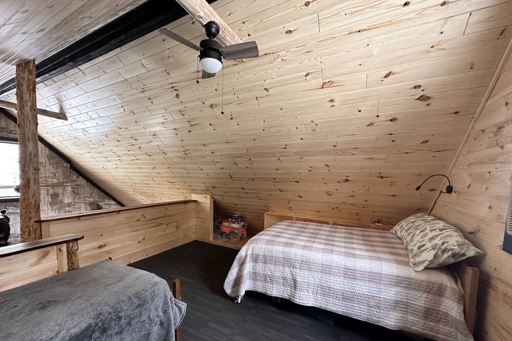 Photo of Bedroom in Reed City